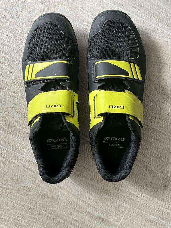 Giro berm cycling shoes sale