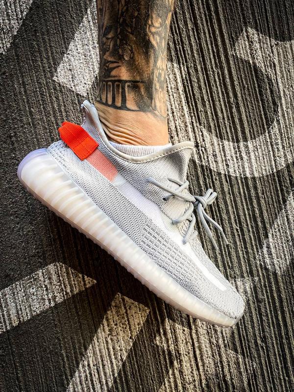 Yeezy boost cheap con luz