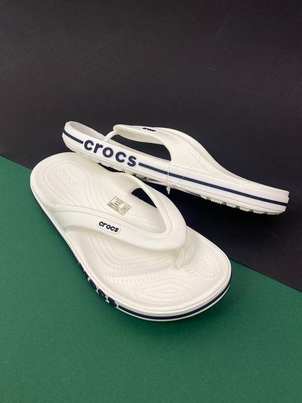 122432957 crocs ralen lined clog crocs bayaband flip white 1045