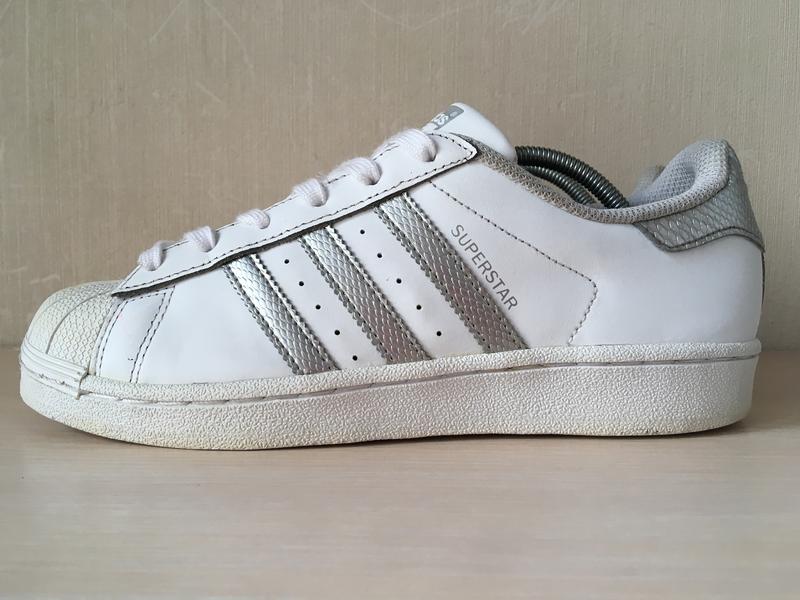 adidas superstar metallic snake