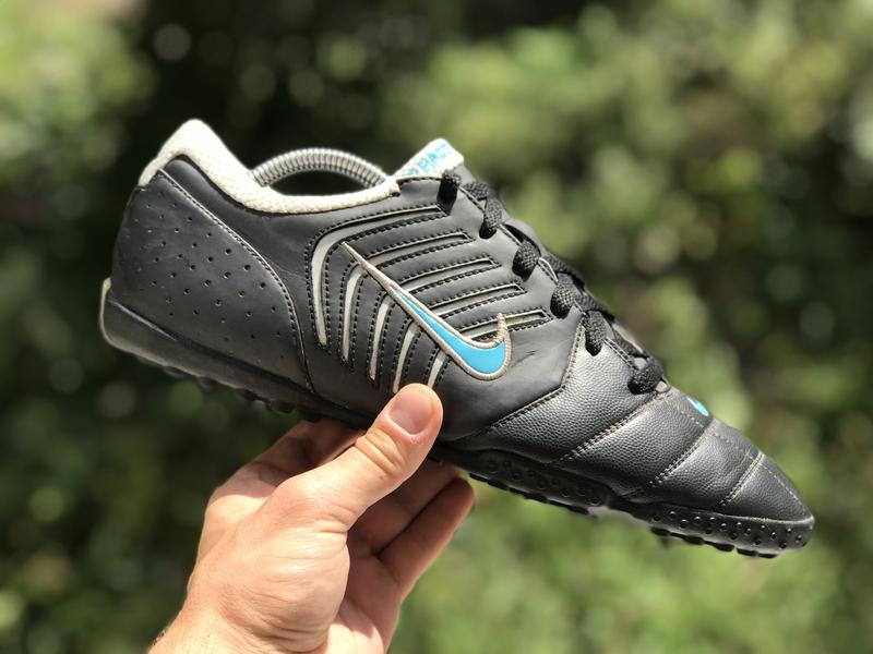 nike first touch astro trainers