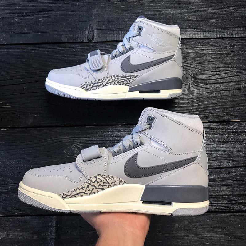 Air jordan legacy 312 hot sale grey