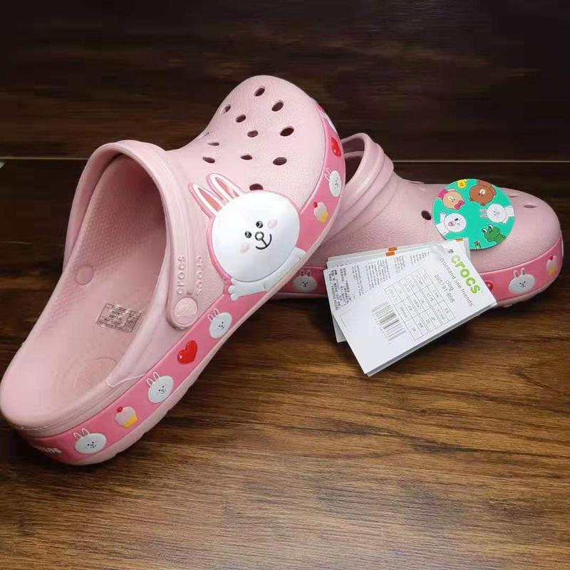 line friends crocs