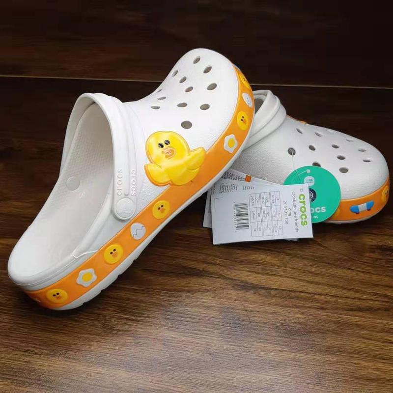 line friends crocs