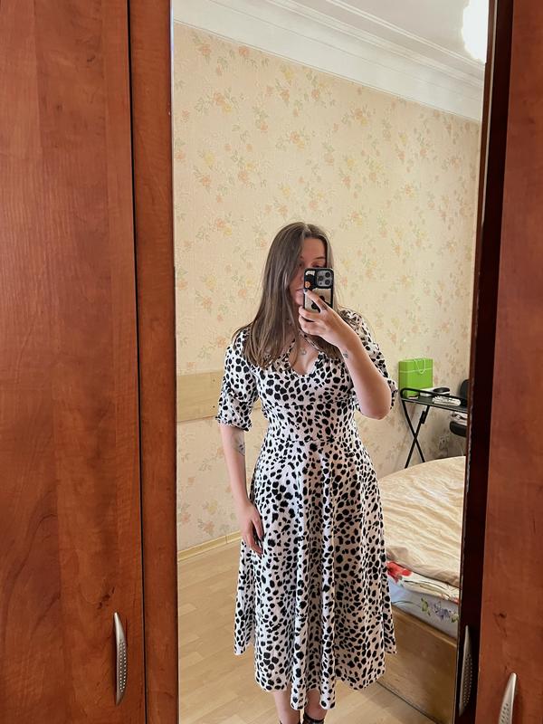 Легкое платье на завязках — цена 350 грн в каталоге Платья миди ✓ Купить женские вещи по доступной цене на Шафе