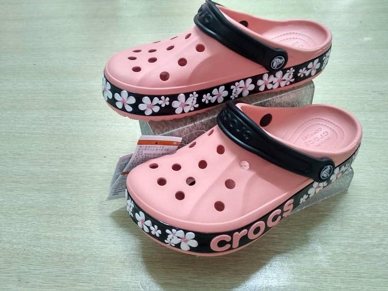 crocs bayaband graphic ii clog