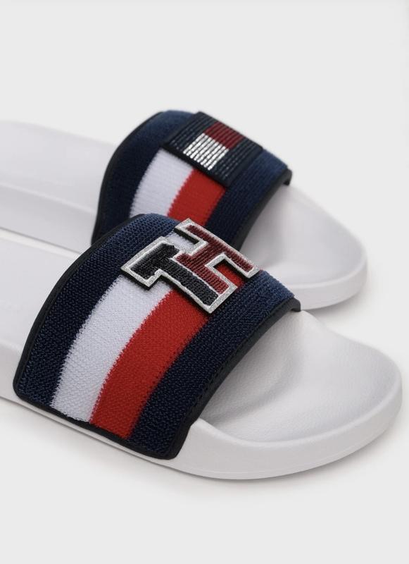 Tommy hilfiger новые слайдеры босоножки шлепки тапки — цена 1850 грн в ...