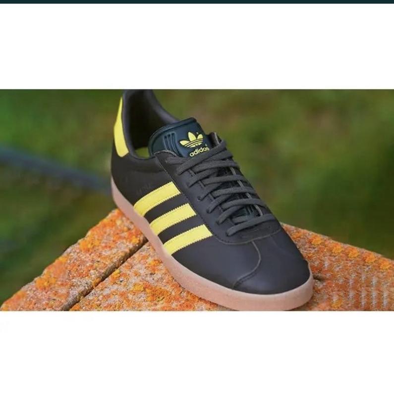 В наличии кроссовки adidas gazelle 100% оригинал. новые в коробке ...