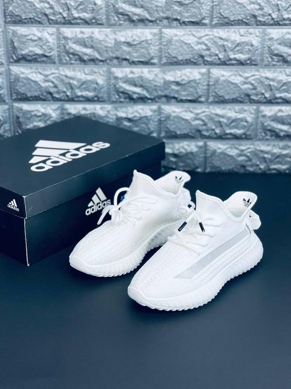 Кроссовки adidas izi мужские & женские кроссовки адидас. новинка этого ...