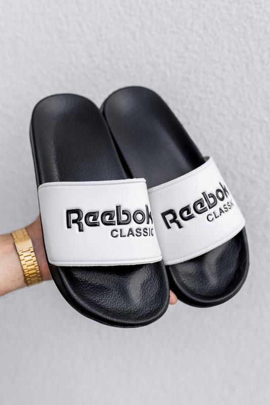 Slippers reebok outlet