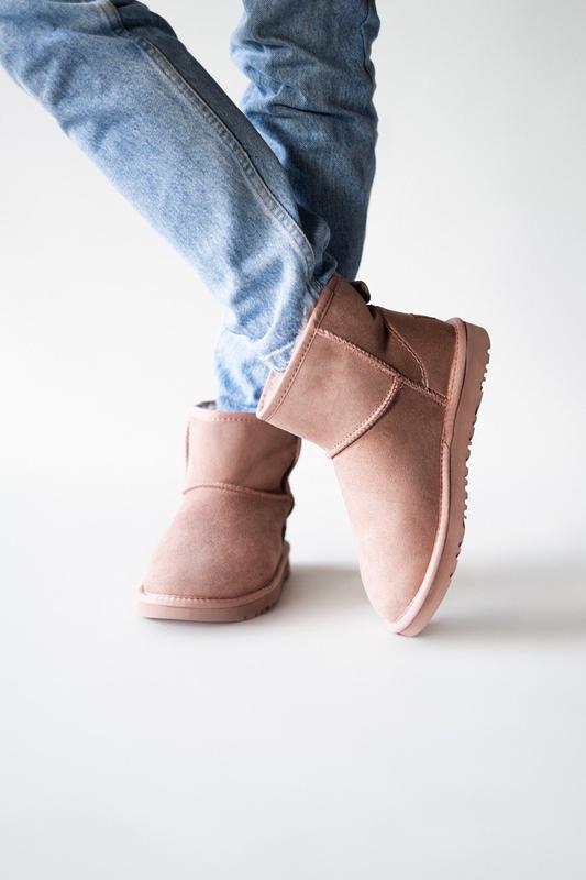 ugg mini dusk