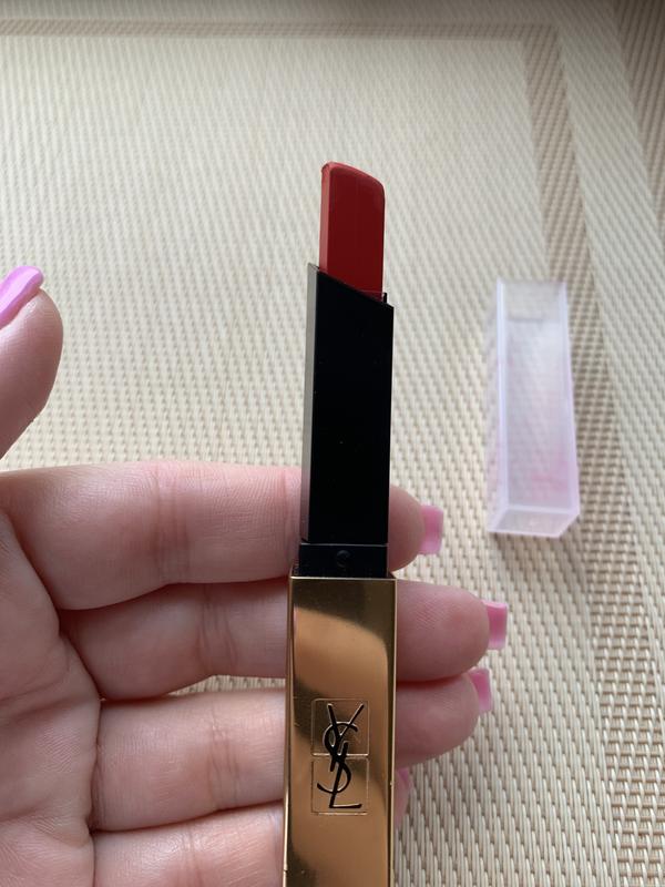 Yves saint laurent помада стойка — цена 220 грн в каталоге Помада для ...
