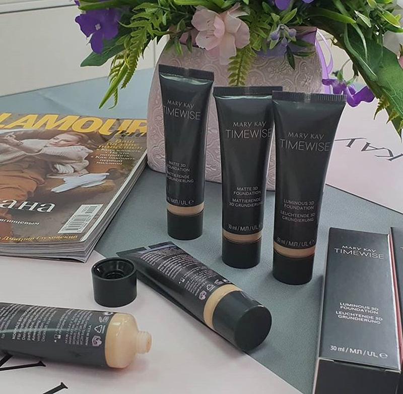 Матовая и сияющая тональная основа timewise 3d mary kay, мэри кэй, мери ...