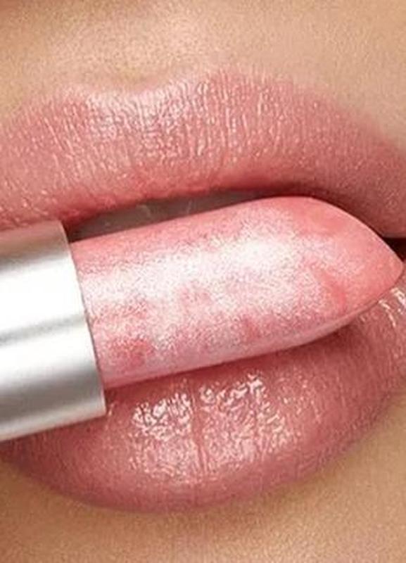 Мраморный бальзам для губ kiko milano — цена 300 грн в каталоге ...