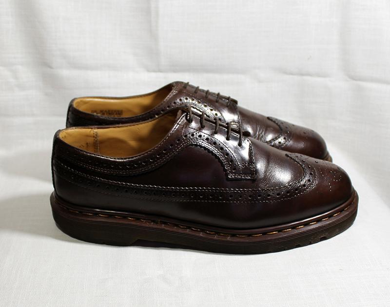 dr martens 3889