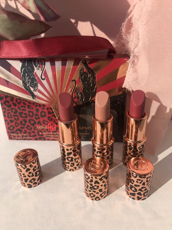 mini hot lips charms charlotte tilbury