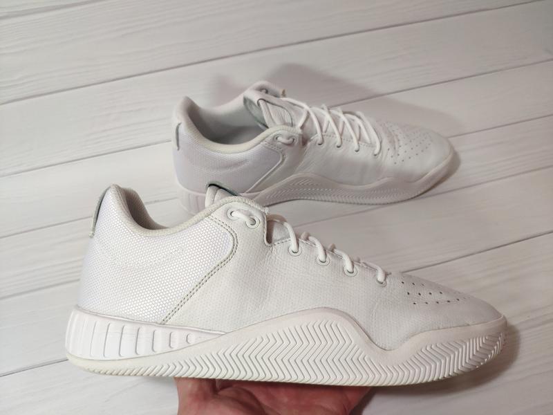 adidas tubular low top