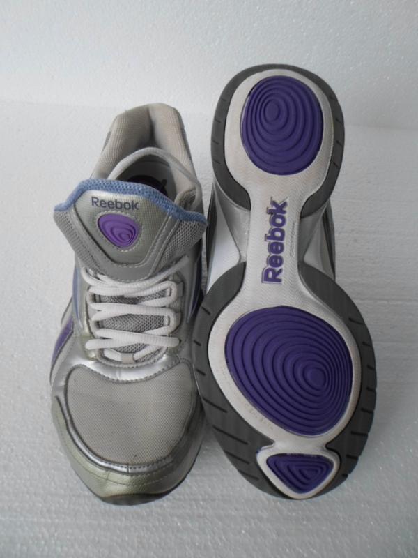 reebok easytone smooth fit