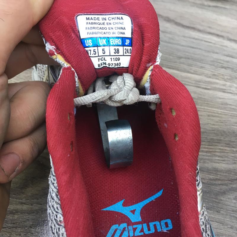 mizuno wave ascend 4 red