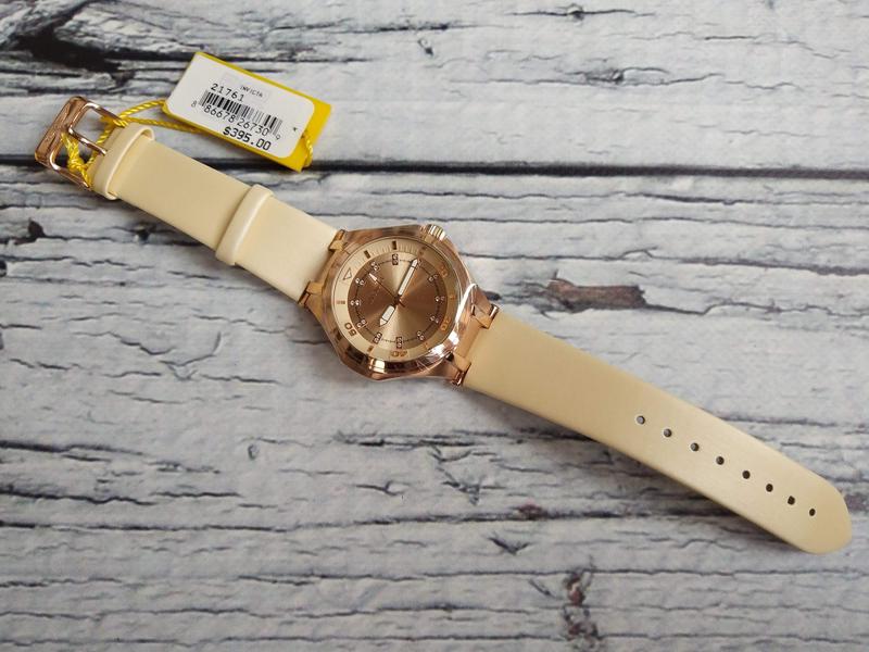 Наручные женские часы от компании invicta. серия wildflower. модель 21761.  оригинал. — цена 2300 грн в каталоге Часы ✓ Купить женские вещи по  доступной цене на Шафе | Украина #28385858