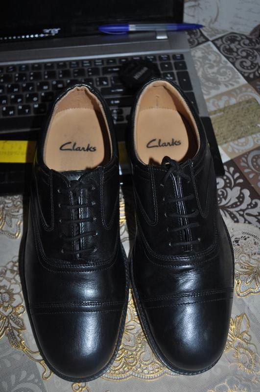 clarks extra wide