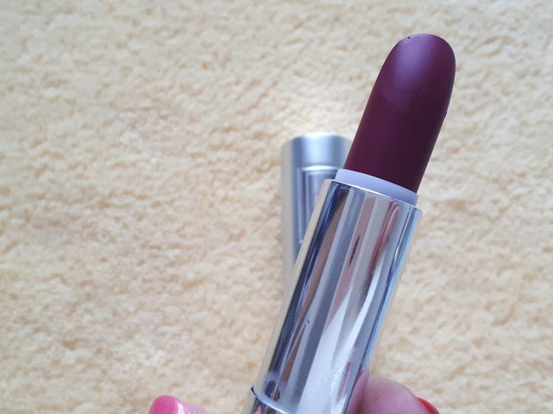 Сливовая темно винная бархатная французская помада ланкам lancome rouge ...