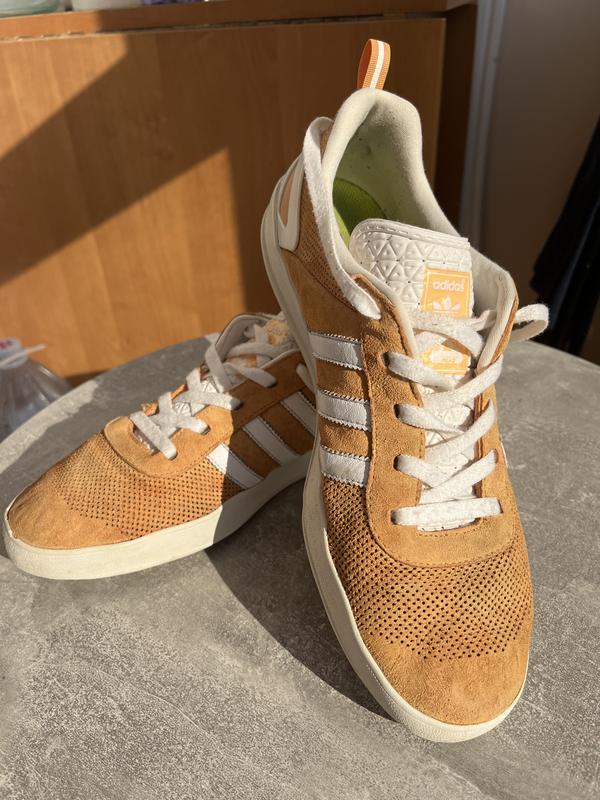 Adidas x palace Adidas 1350