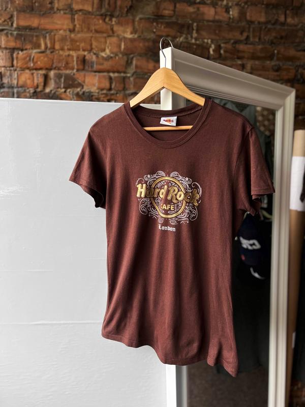 Hard rock cafe t shirt hot sale