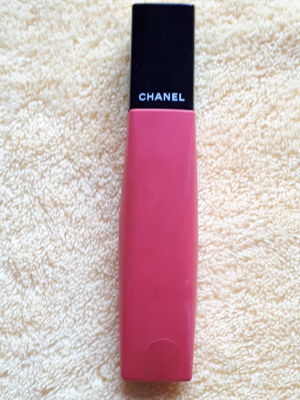 Матовая кораловая розовая пудра французская помада chanel allure liquid ...