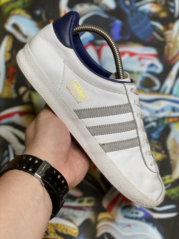 Adidas gazelle white price deals
