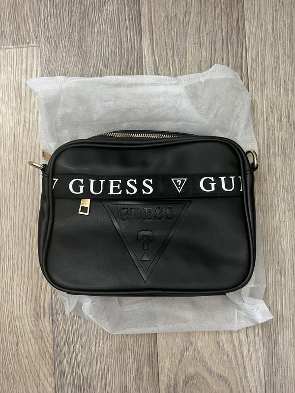 Чорна сумочка від guess — ціна 550 грн у каталозі Сумки Купити ...