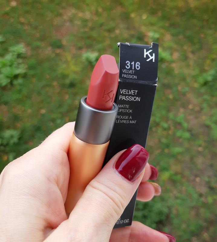 Velvet Passion Matte Lipstick Kiko Milano Kremovaya Matovaya Pomada 316 Kiko Milano Cena 285 Grn Kupit Po Dostupnoj Cene Ukraina Shafa