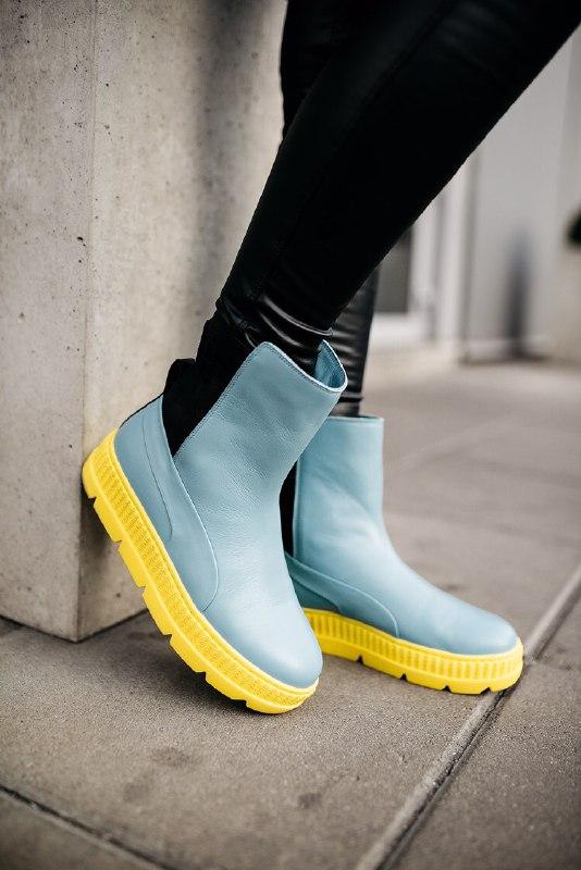 Rihanna sales chelsea boots