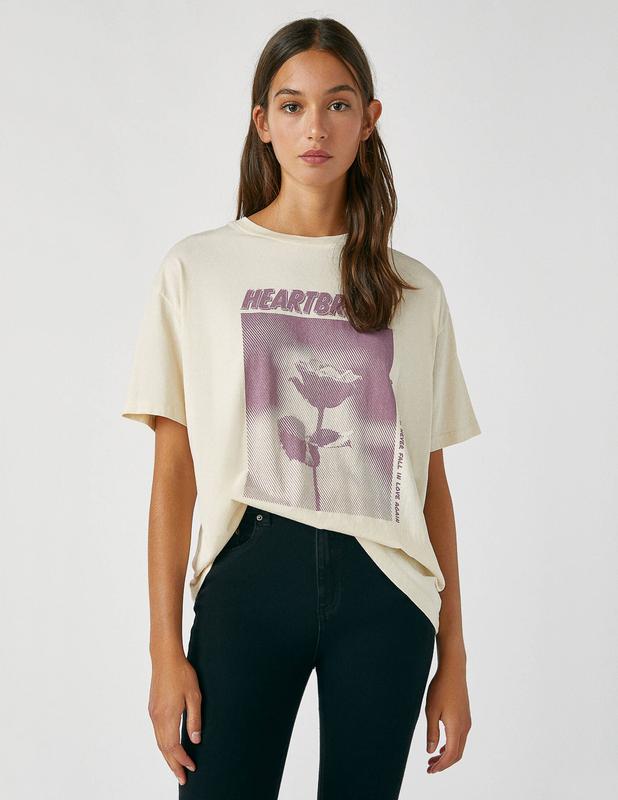 Футболка pull & bear — цена 349 грн в каталоге Футболки Купить женские ...
