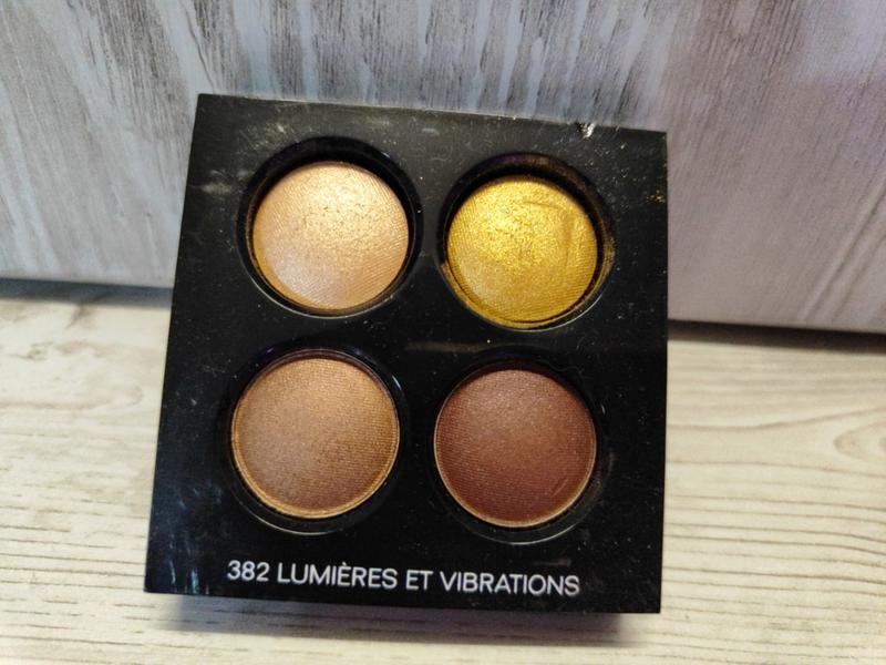 Chanel палетка теней тон 382 lumieres vibration — цена 500 грн в ...