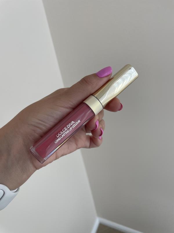 Матовая помада kiko milano — цена 350 грн в каталоге Помада для губ ...