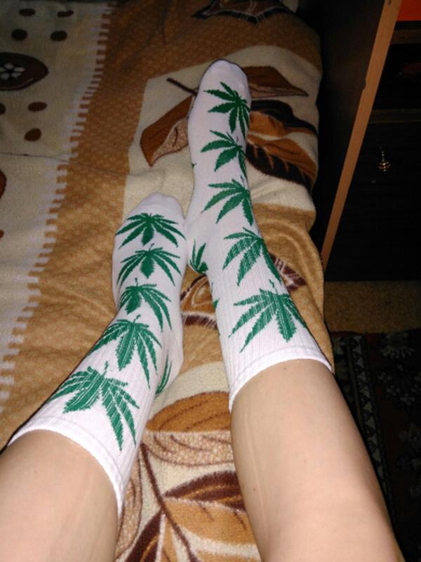 Носочки с коноплей курение марихуаны при лечение