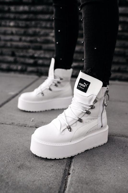 Puma on sale fenty white
