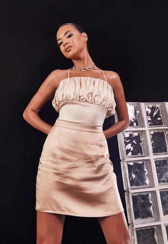 Missguided атласная мини-юбка золотистого цвета персикового цвета ...