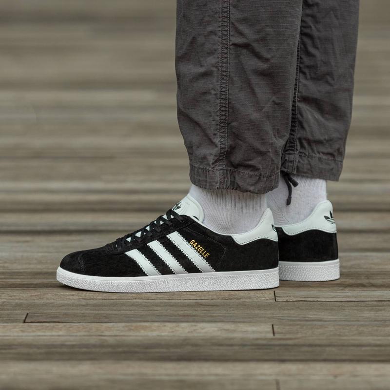 Женские кроссовки,кеды adidas gazelle black white — ціна 2400 грн у ...