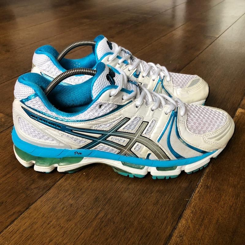 asics gel kayano 18 womens