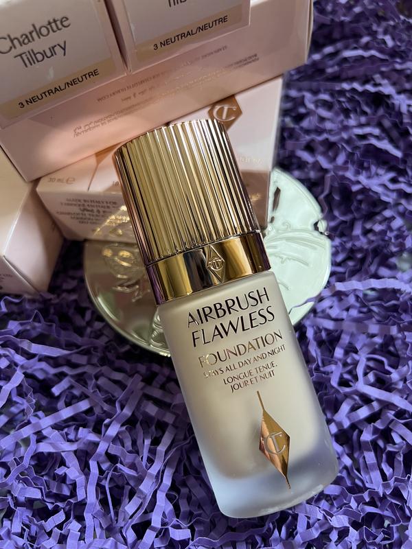 Бестселлер! тональный крем charlotte tilbury airbrush flawless ...