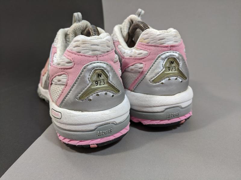 new balance 923