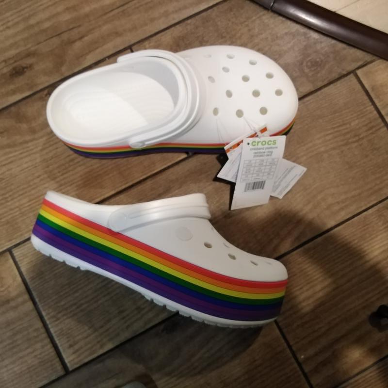 crocband platform rainbow clog