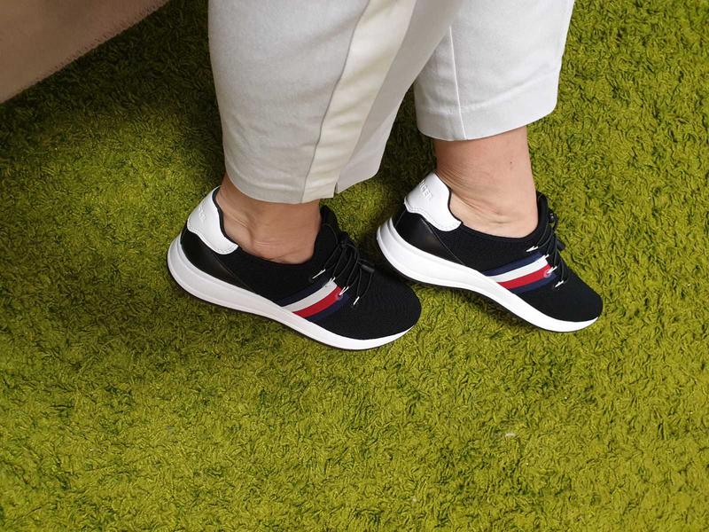 tommy hilfiger rhena