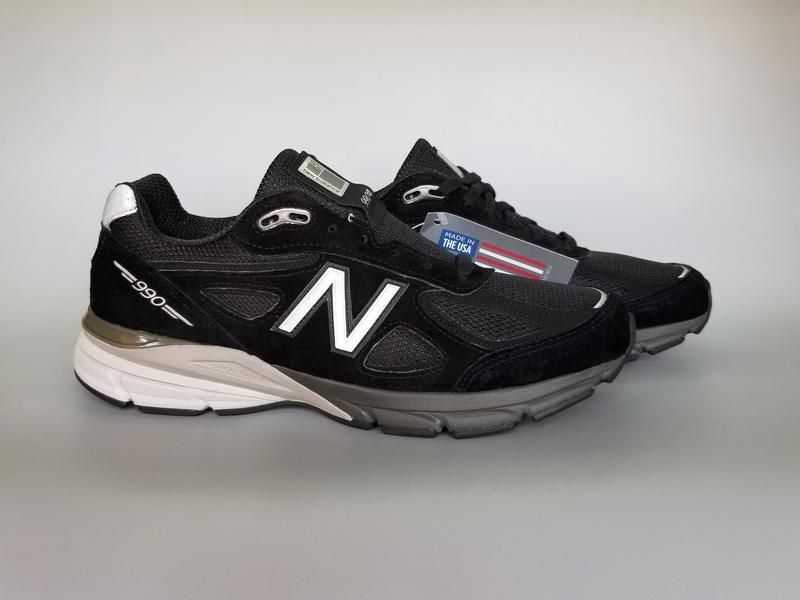 990 v4 black