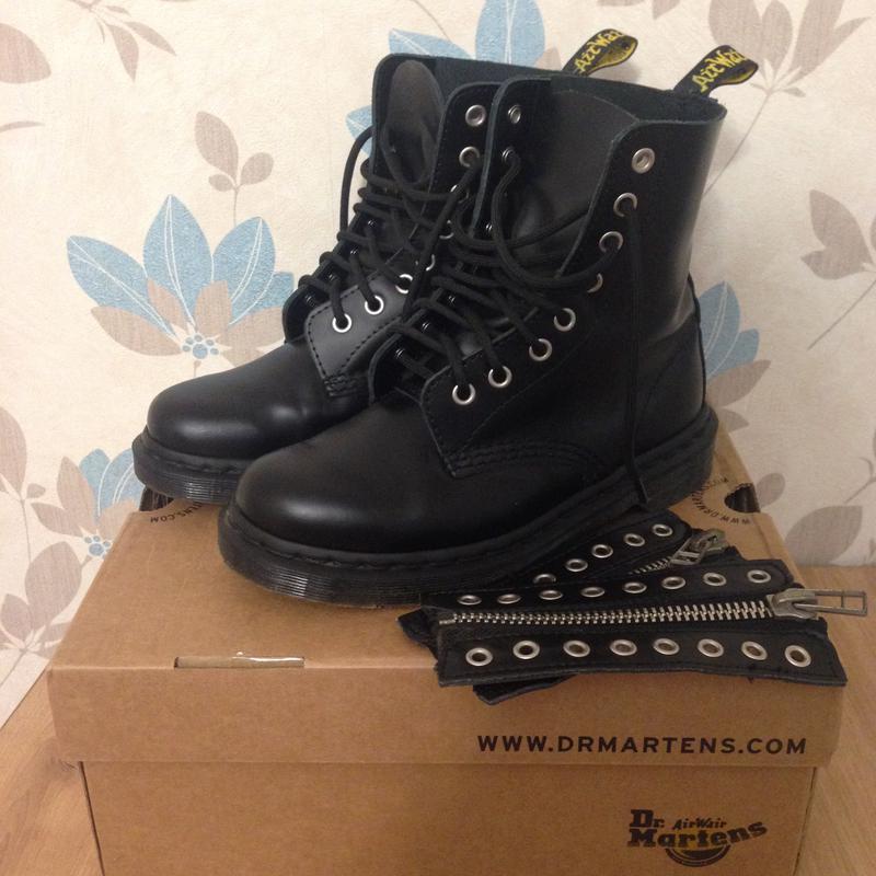 dr martens jameson