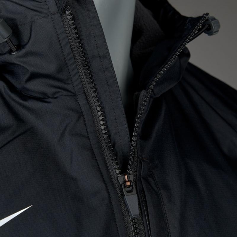 Куртка nike team fall jacket (арт. 645550-010) — цена 3100 грн в каталоге  Куртки ✓ Купить мужские вещи по доступной цене на Шафе | Украина #30349719