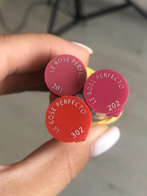 Помады -бальзамы от givenchy — цена 250 грн в каталоге Помада для губ ...