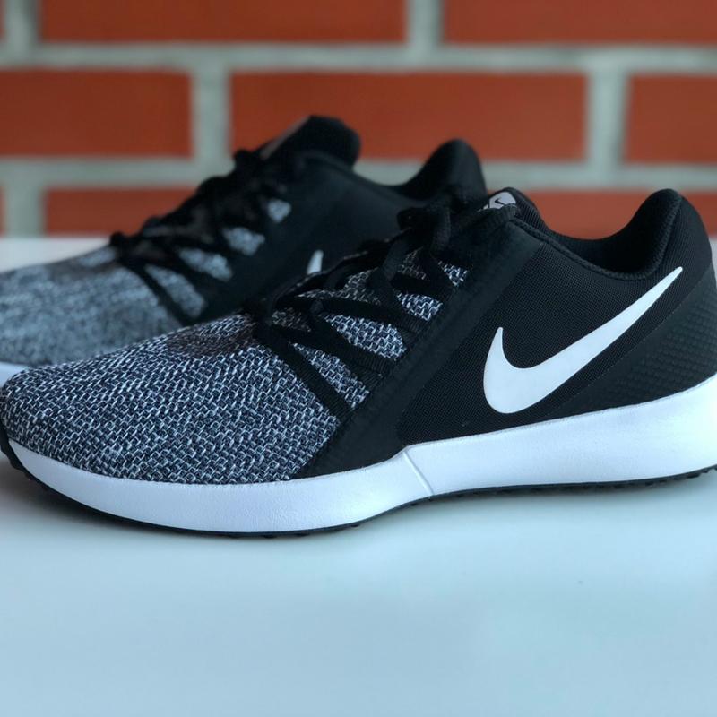 tenis nike varsity complete trainer